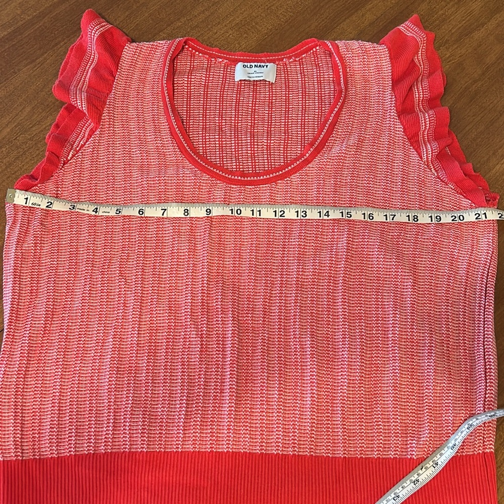 Old Navy Red Ruffled Tank Top - Picture 3 of 4
